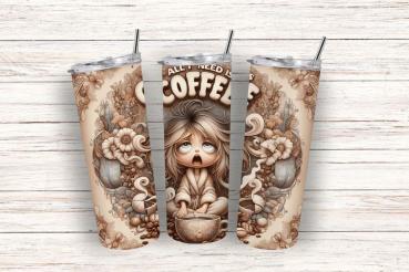 Drei Thermobecher mit humorvollem Design, das eine müde Figur in einem Bademantel zeigt, umgeben von Kaffeebohnen, Blumen und dampfenden Tassen. Über der Figur steht der Schriftzug „All I Need is Coffee“. Das Design ist in warmen, beigen Tönen gehalten un